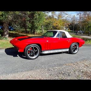 Meet your Posher, Erin